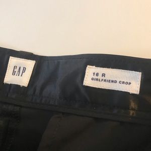 NWT Silky black crop pants from Gap.